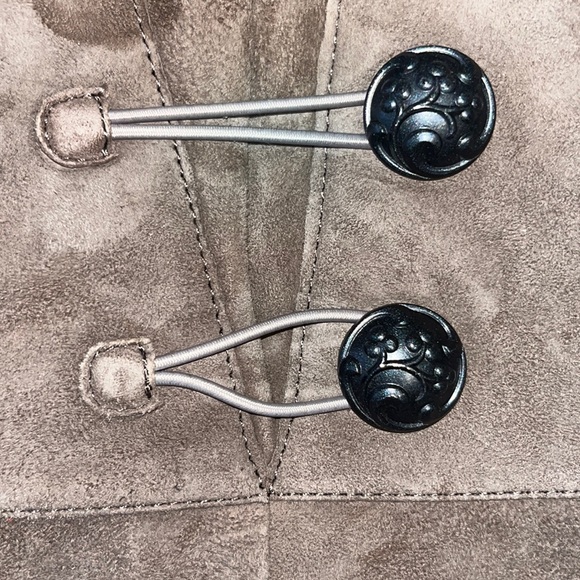 Naya, Anthropologie Dalia gray suede boots with button detail on top. - Picture 11 of 16